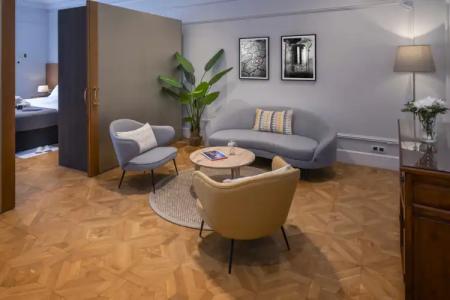 SERHS Rivoli Rambla - 81