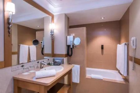 SERHS Rivoli Rambla - 50