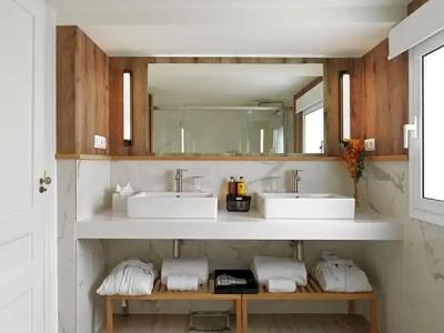 Boutique H10 Catalunya Plaza - 75