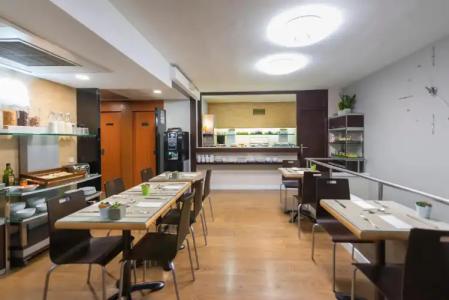 ApartSenator Barcelona - 22