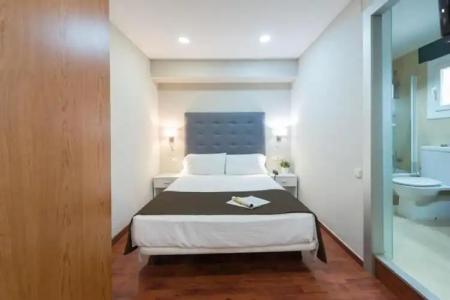 ApartSenator Barcelona - 33