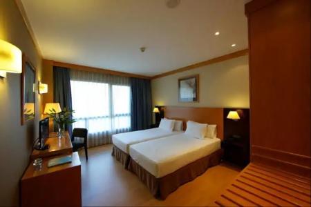 Attica 21 Barcelona Mar - 8