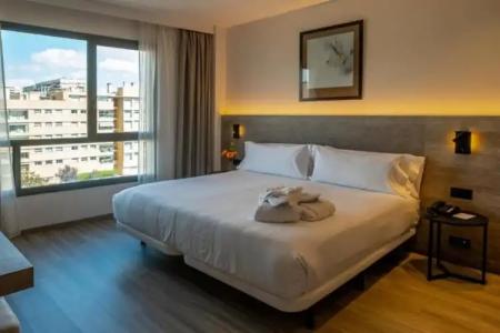 Attica 21 Barcelona Mar - 1