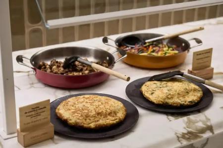 Catalonia Plaza Catalunya - 12