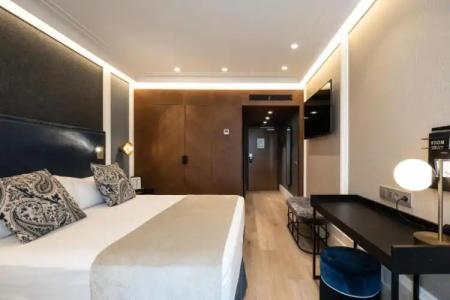 Catalonia Plaza Catalunya - 54