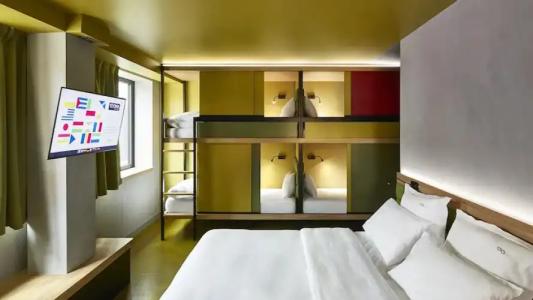 Catalonia Diagonal Centro - 43