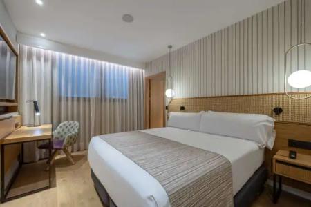 Catalonia Diagonal Centro - 6