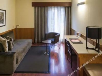 Catalonia Diagonal Centro - 81