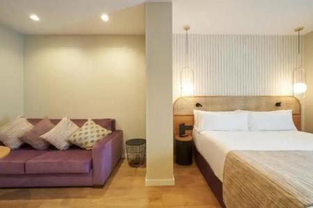 Catalonia Diagonal Centro - 64