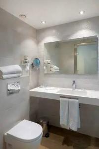 Catalonia Albeniz - 53