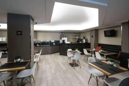 Catalonia Albeniz - 27