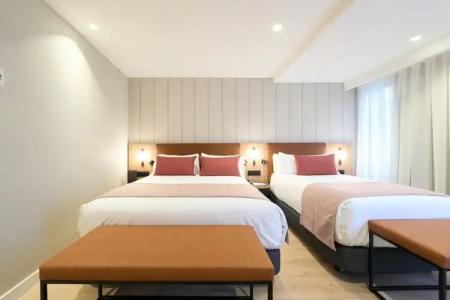 Catalonia Barcelona 505 - 137