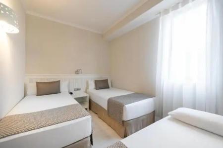 Catalonia Roma - 103