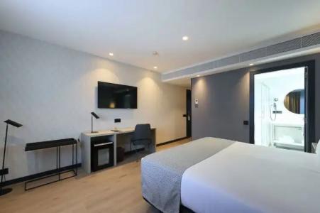 Catalonia La Maquinista - 123