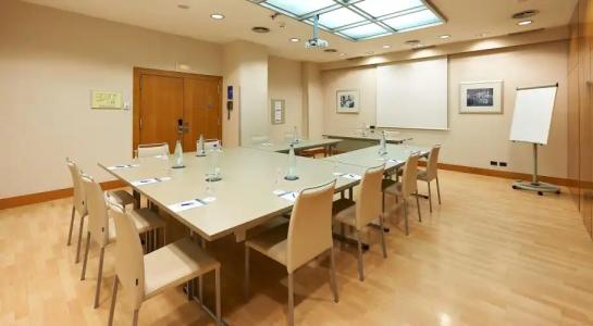 NH Barcelona Stadium - 21