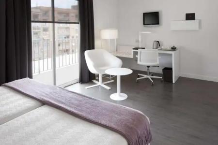 NH Barcelona Stadium - 38