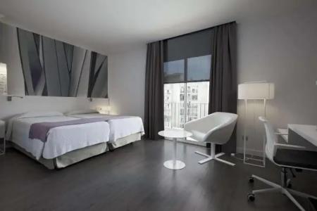 NH Barcelona Stadium - 41