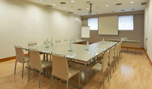 NH Barcelona Stadium - 20