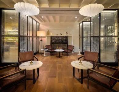 H10 Universitat - 11