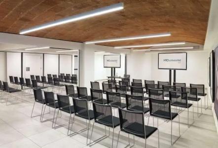 H10 Universitat - 26