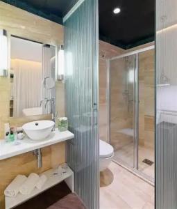 H10 Universitat - 28