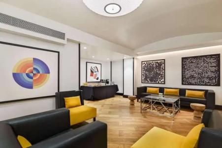 H10 Universitat - 14