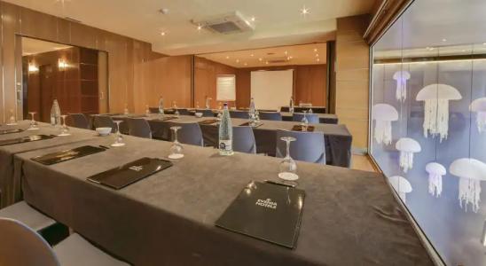 Evenia Rossello - 18