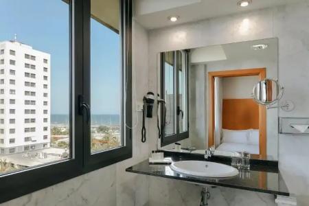 Hesperia Barcelona Del Mar - 14