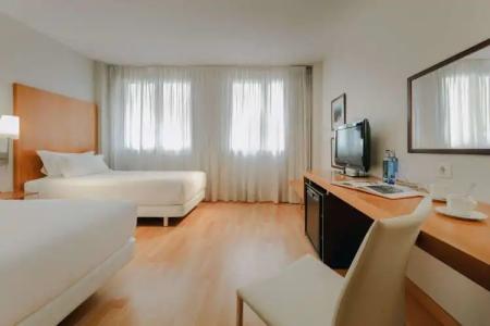 Hesperia Barcelona Del Mar - 7