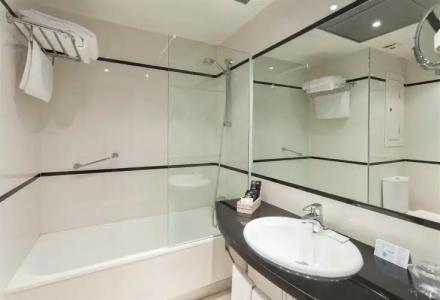 Best Western Premier Dante - 19