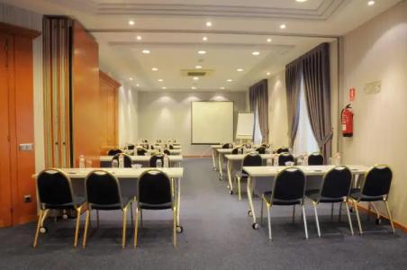 Best Western Premier Dante - 32