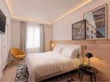 1 Bedroom Corner Double Suite with city view