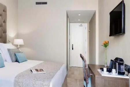 Colón Barcelona - 34