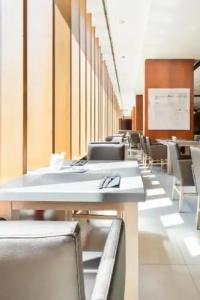 Best Front Maritim - 16