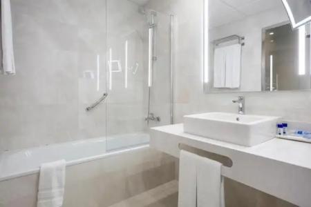 Best Front Maritim - 14