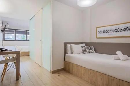 ApartBcn Montjuic - 5