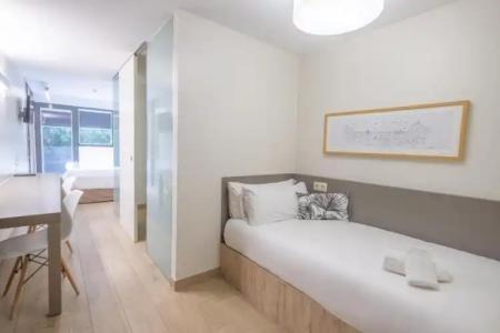 ApartBcn Montjuic - 38