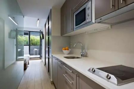 ApartBcn Montjuic - 16