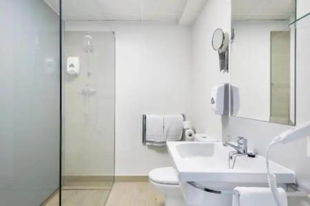 ApartBcn Montjuic - 33