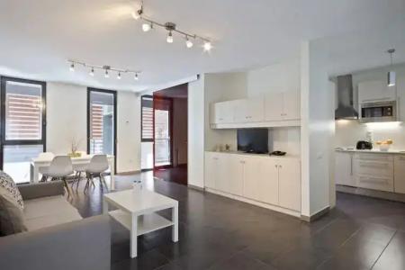 ApartBcn Montjuic - 68