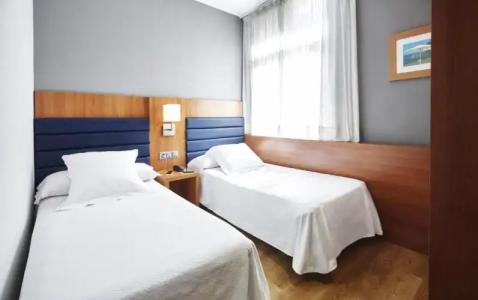 Barcelona Century - 21