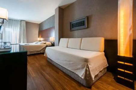 Barcelona Colonial - 31