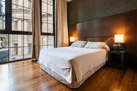 Barcelona Colonial - 46