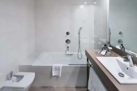 Catalonia Catedral - 10