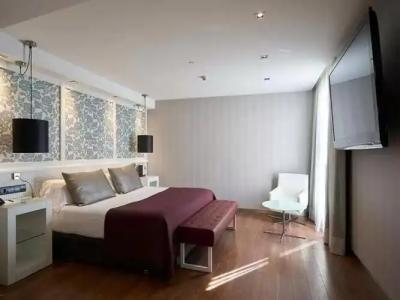 Catalonia Catedral - 56