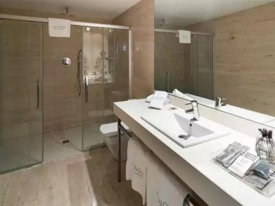 Catalonia Catedral - 41