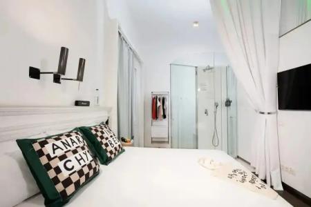 Chic & Basic Born Boutique - 86