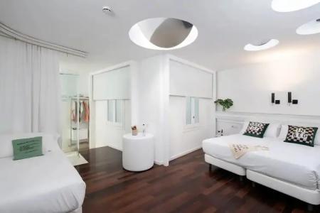 Chic & Basic Born Boutique - 79