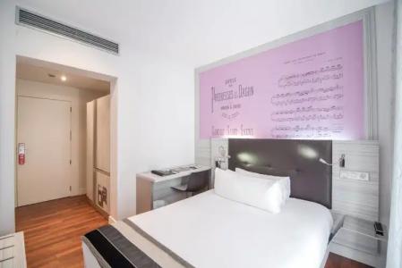 Petit Palace Boqueria Garden - 4