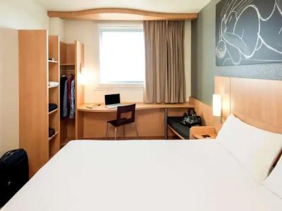 Ibis Barcelona Meridiana - 10